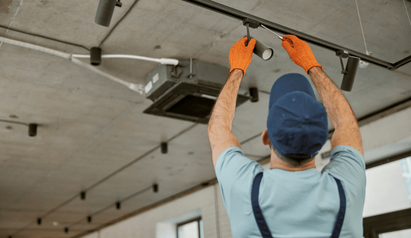 Imagem sobre <span>Quando você opta por serviços terceirizados de manutenção predial, está investindo na expertise de profissionais altamente treinados e qualificados. </span>