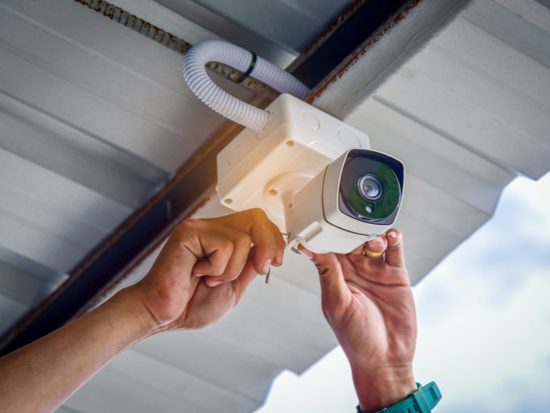 Segurança Eletrônica para prevenção de roubos em feriados prolongados